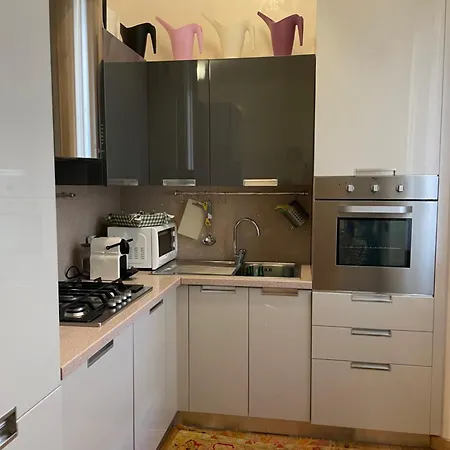 Casa Cairoli Апартаменты *