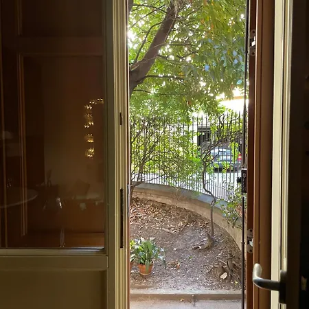 Casa Cairoli * Парма