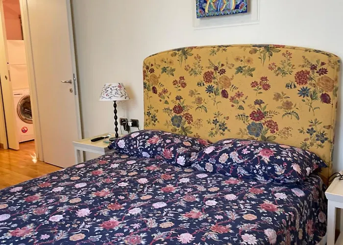 Casa Cairoli Apartment *